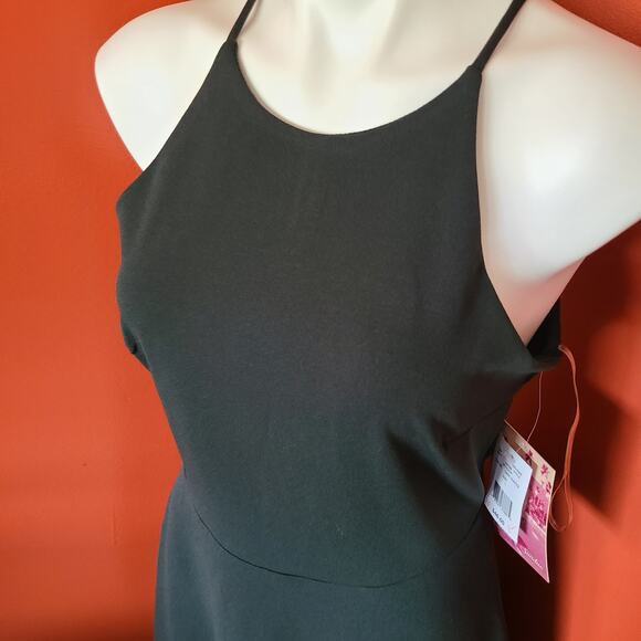 Emerald Sundae Green Dress Size Large NWT - Picture 2 of 5